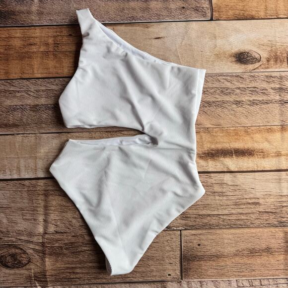 Beach Riot Swimsuit Celine Ribbed One Piece Small White Vacation Beach Pool Trip - Picture 2 of 7